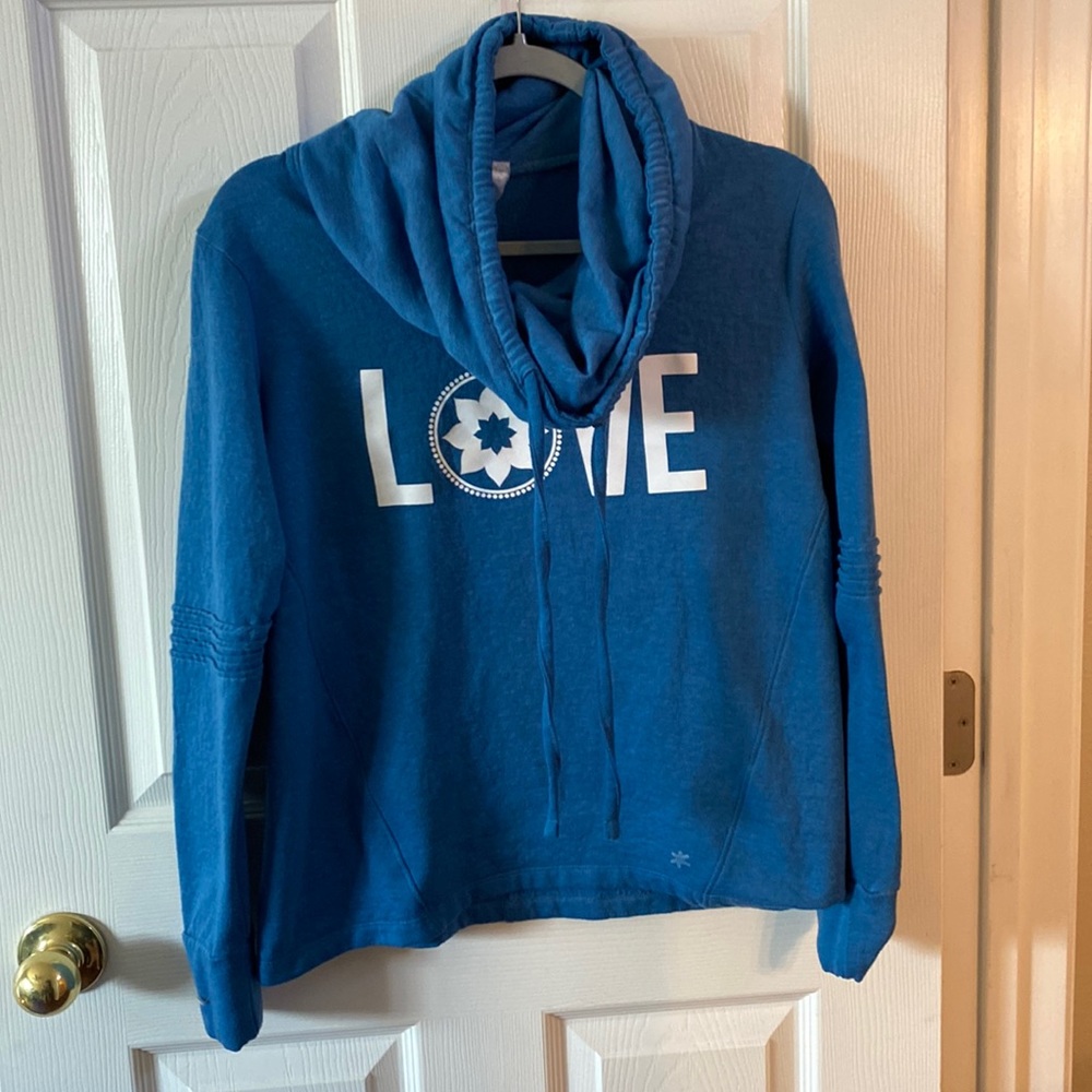 Club Pilates Pullover Sz Small